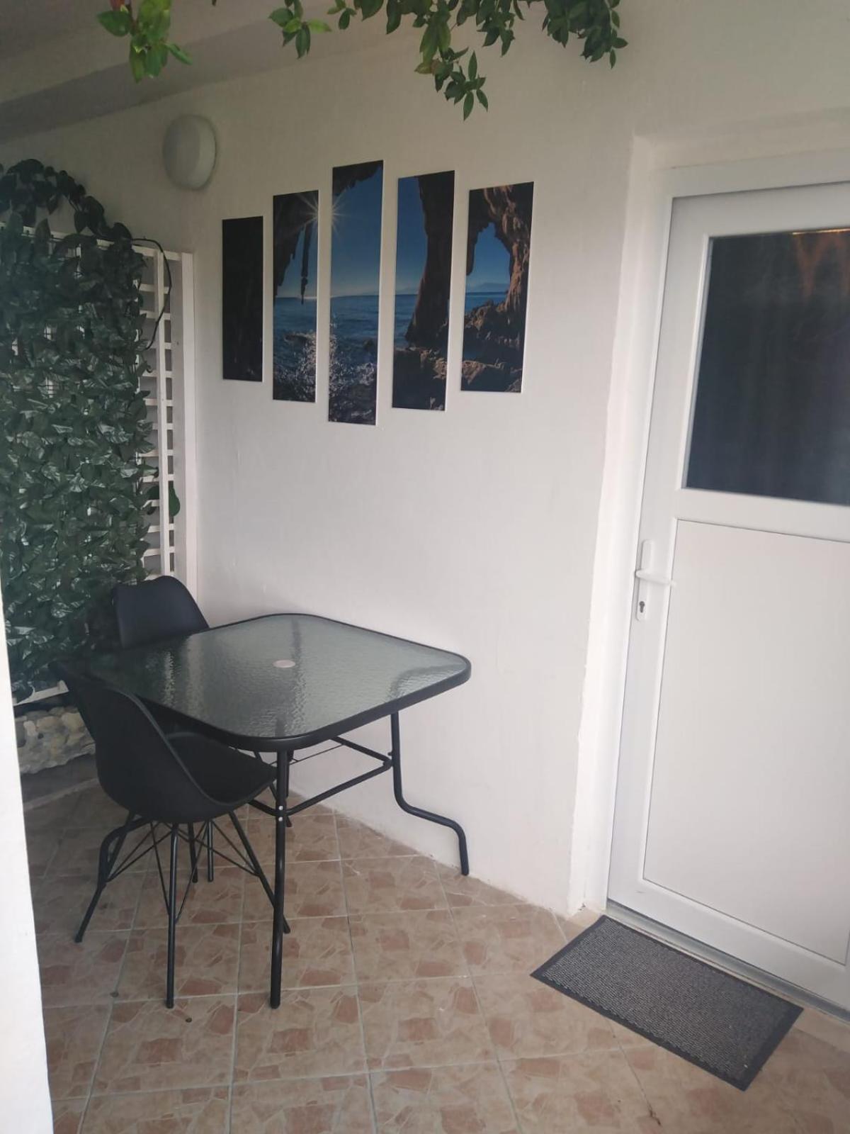 Apartman Iva Kuciste Pokój zdjęcie